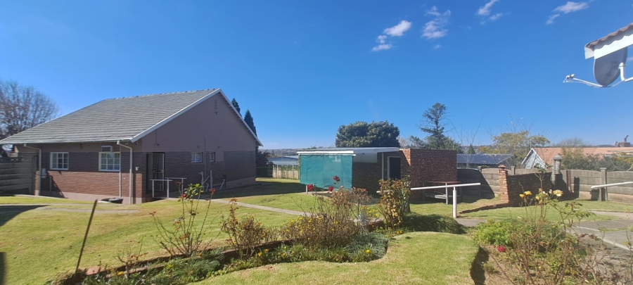 5 Bedroom Property for Sale in Morelig Free State